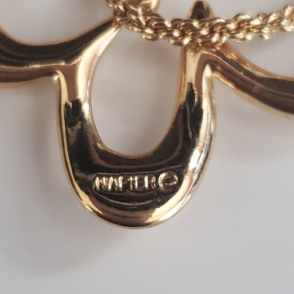 Napier‎ Gold Tone Necklace Abstract Flower - Picture 6 of 7